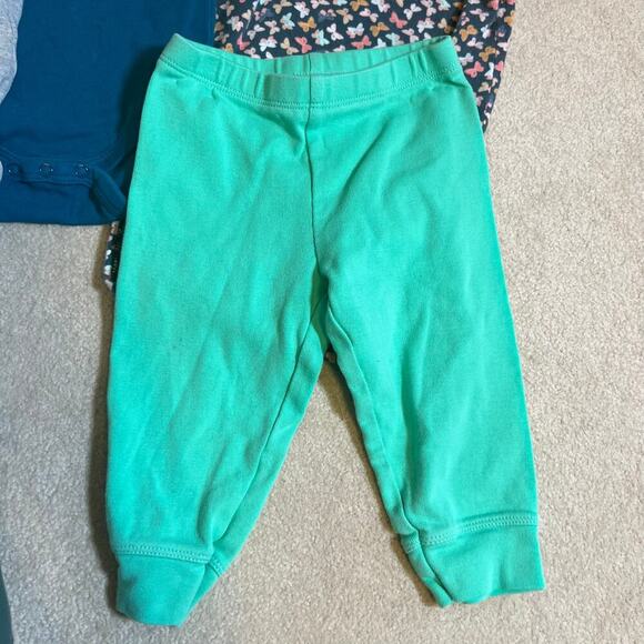 6-12M Bundle 4 Pieces Girls Primary, Colored Organics, Kapri Couture - Picture 2 of 9